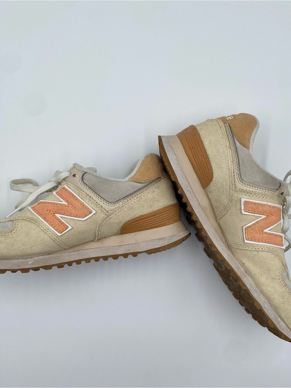 New Balance Retro 574 Cream and Orange EUC